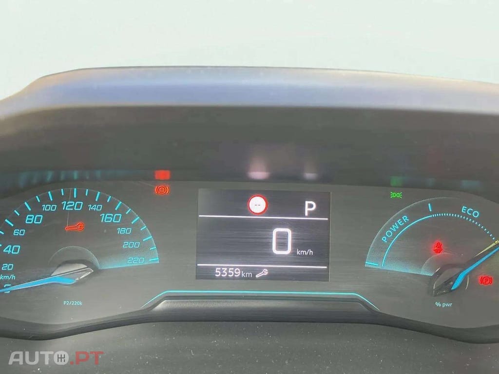 Peugeot 208 1.2 Hybrid Style e-DCS6
