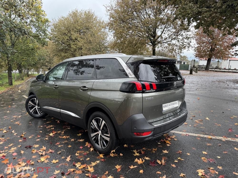 Peugeot 5008 1.2 PureTech Allure Pack