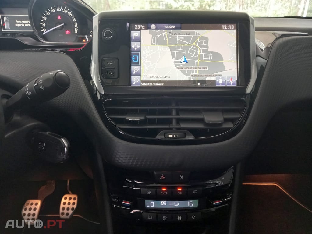 Peugeot 2008 1.2 PureTech Allure
