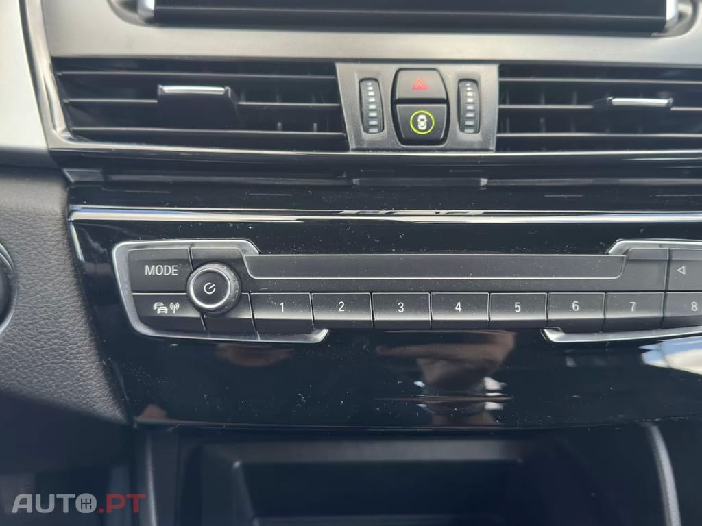 BMW 216 d Advantage
