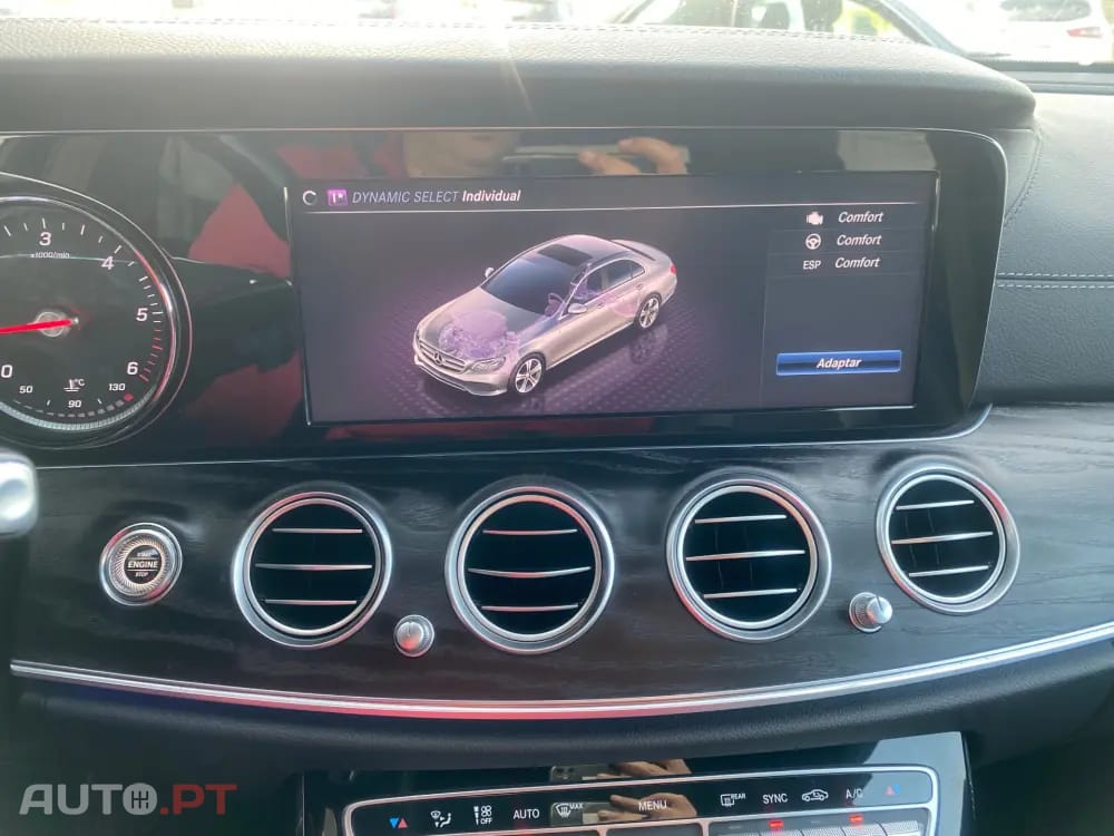 Mercedes-Benz E 220 d AMG Line