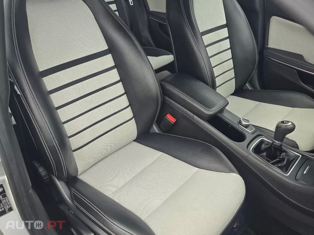 Mercedes-Benz A 160 d Style