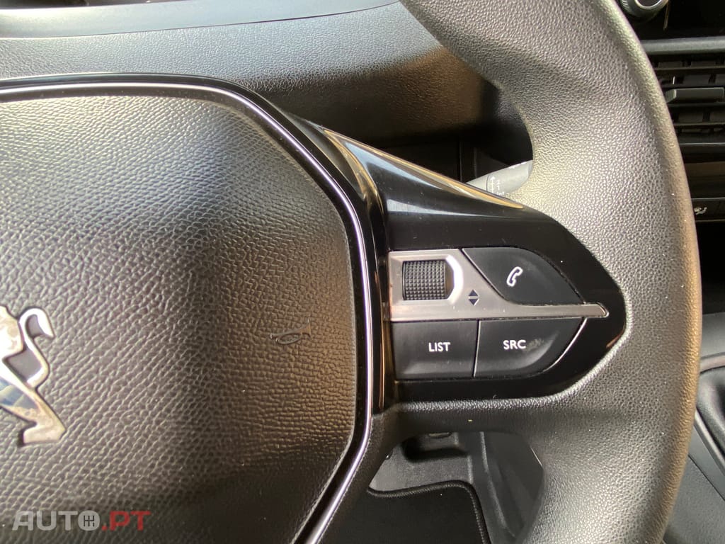 Peugeot Partner 1.6 HDI L1  100cv Carplay  Nacional Só 99 mil kms