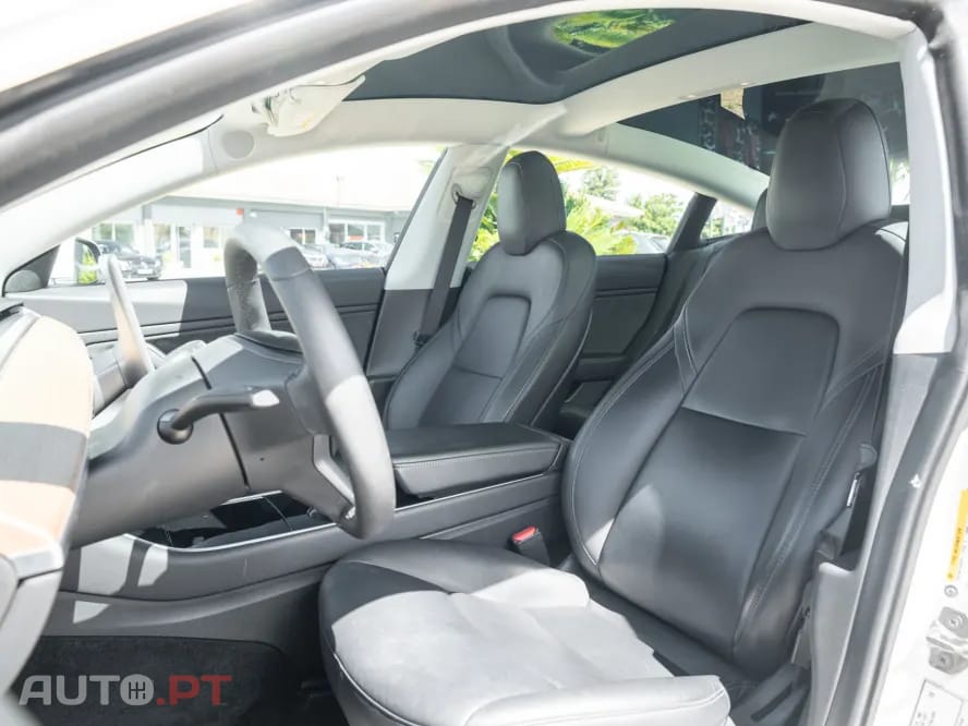 Tesla Model 3 Standard RWD Plus