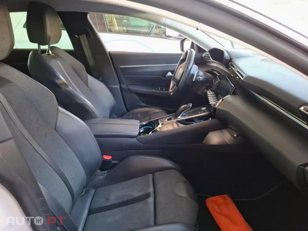 Peugeot 508 SW 1.6 Hybrid Allure e-EAT8