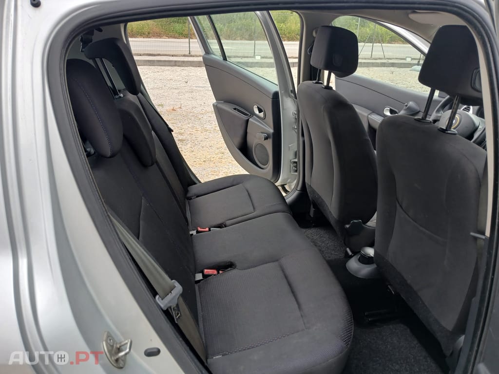 Renault Clio 1.2 16V