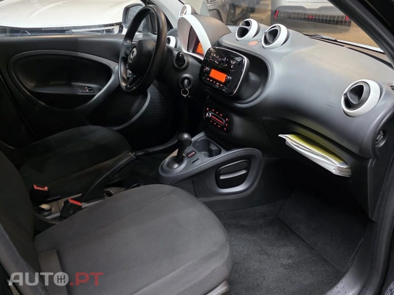 Smart ForFour Electric Drive Passion