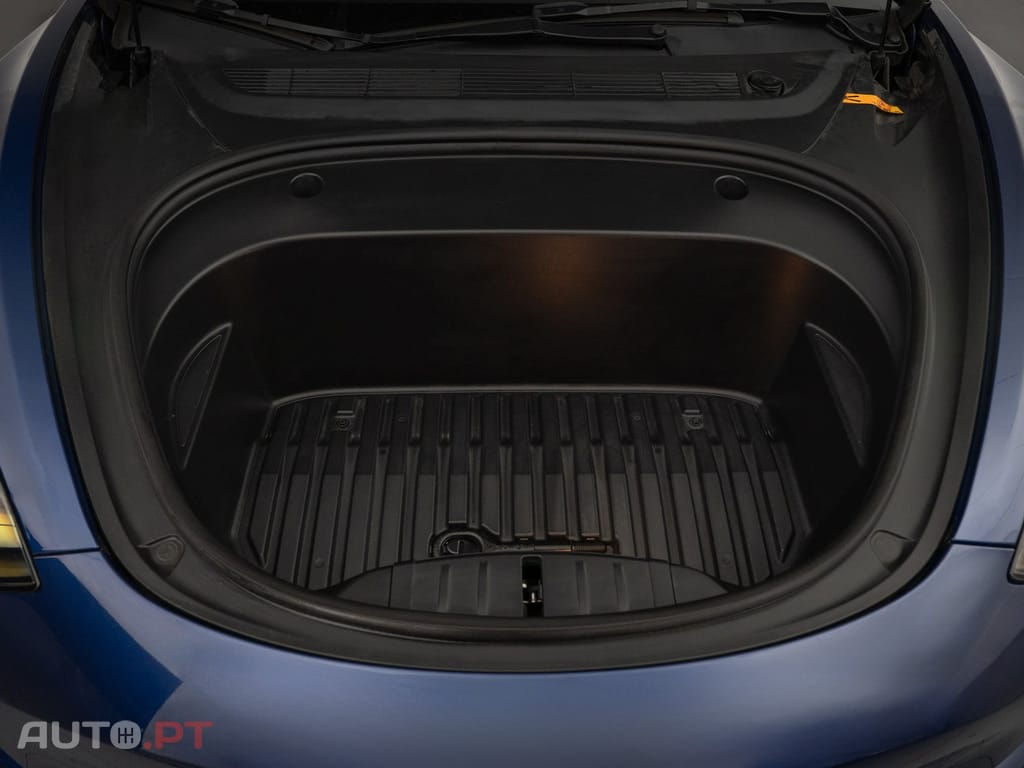 Tesla Model 3 Performance Dual Motor AWD