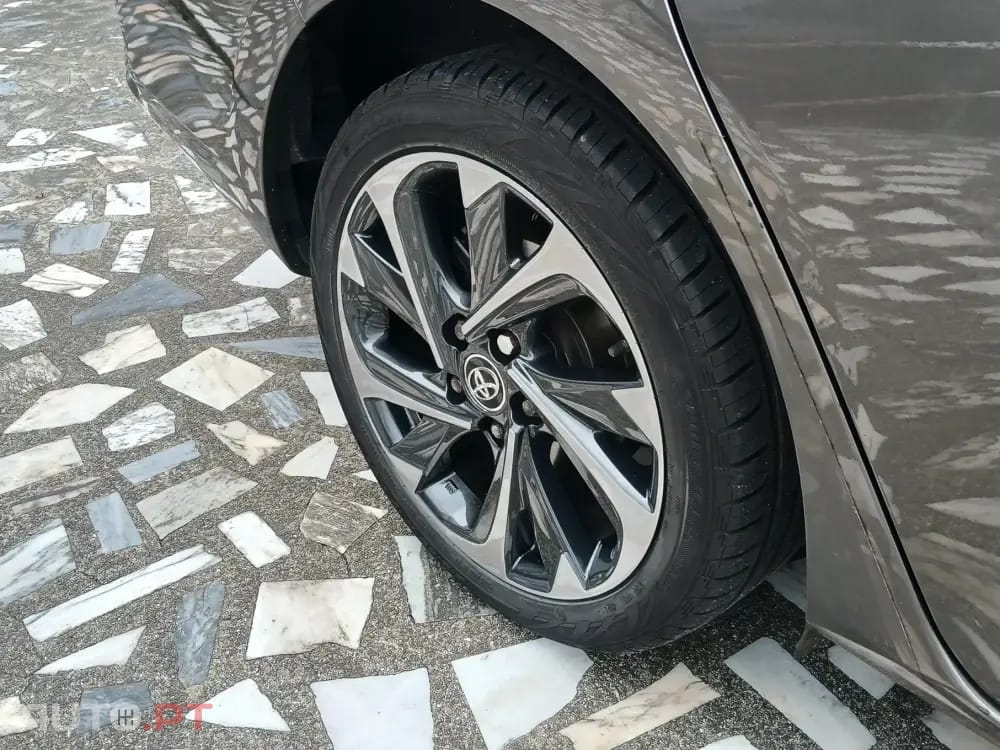 Toyota Auris Touring Sports 1.4 D-4D Exclusive+Navi