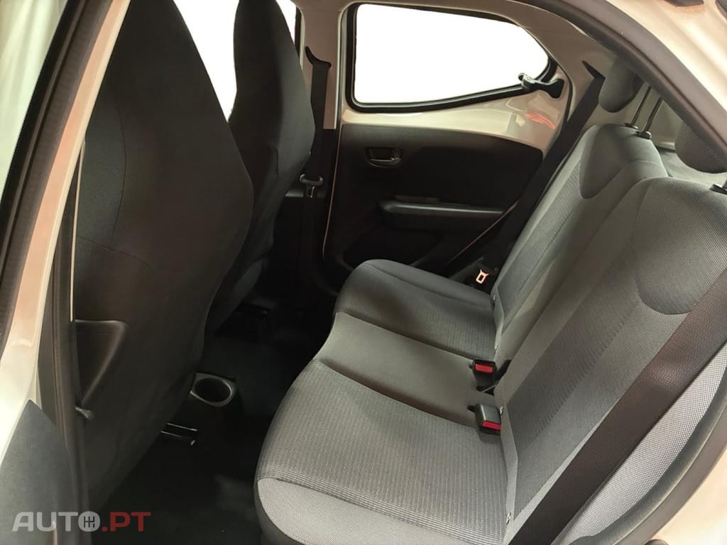 Toyota Aygo 1.0 X-Play