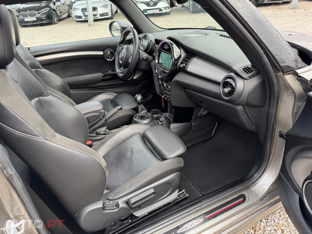 MINI Cooper Cooper D