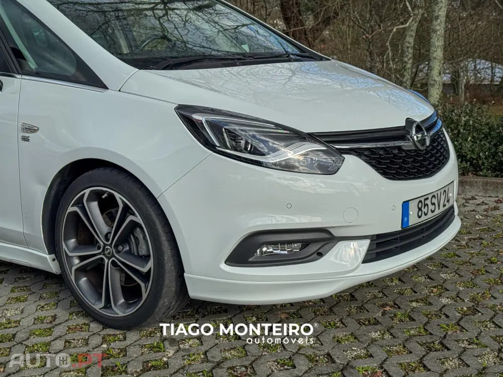 Opel Zafira 2.0 CDTI OPC Line S/S