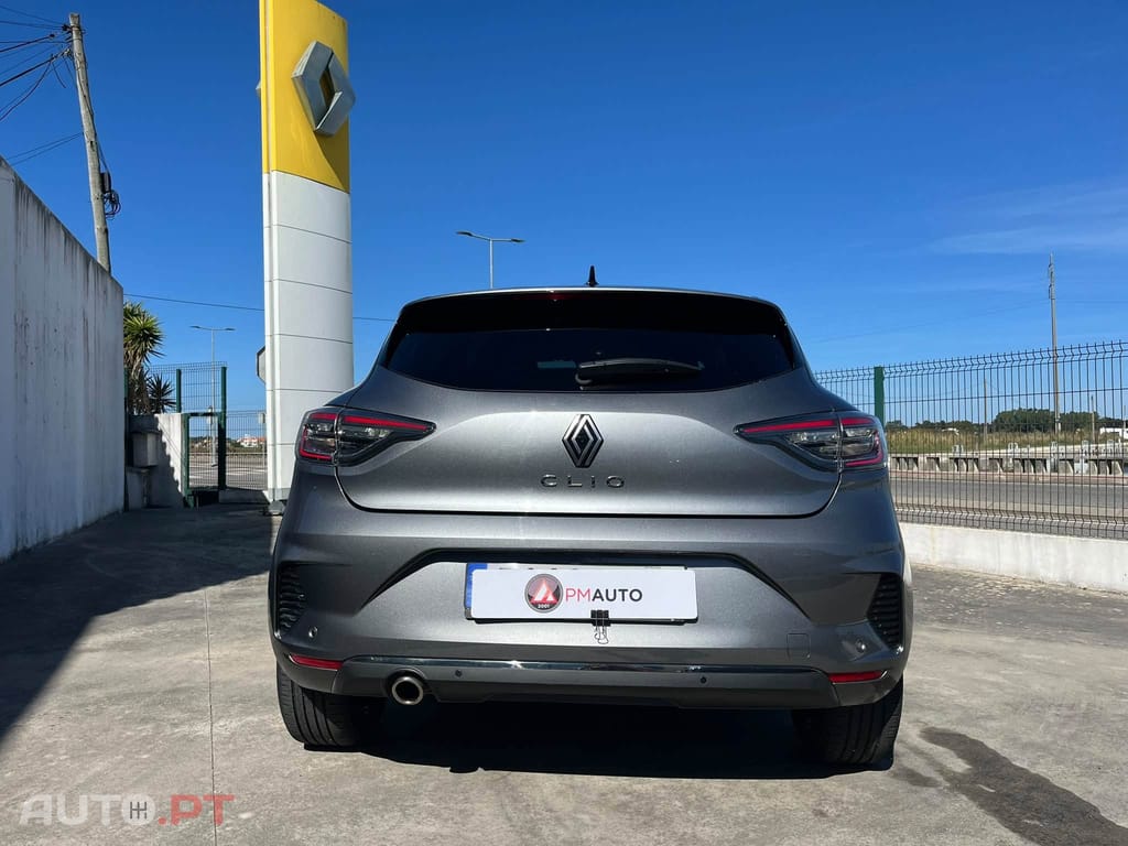 Renault Clio 1.0 TCe Techno Bi-Fuel