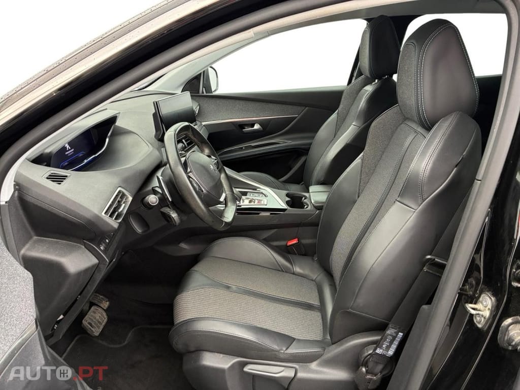 Peugeot 3008 1.6 Hybrid Allure Pack e-EAT8