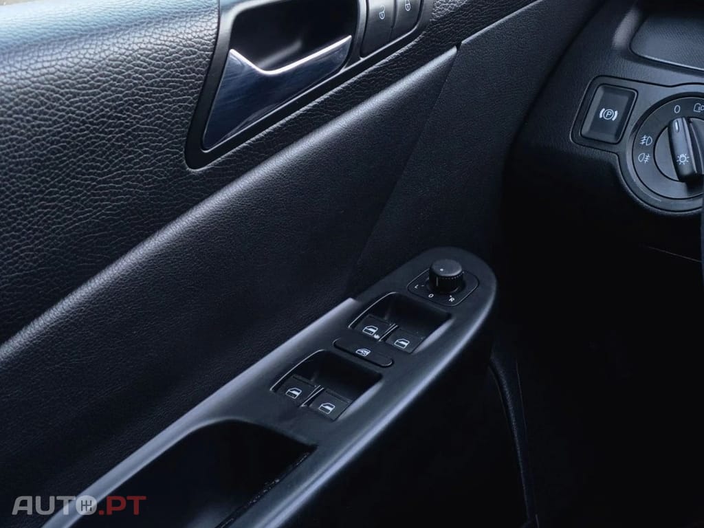 Volkswagen Passat Variant 2.0 TDI CONFORTLINE