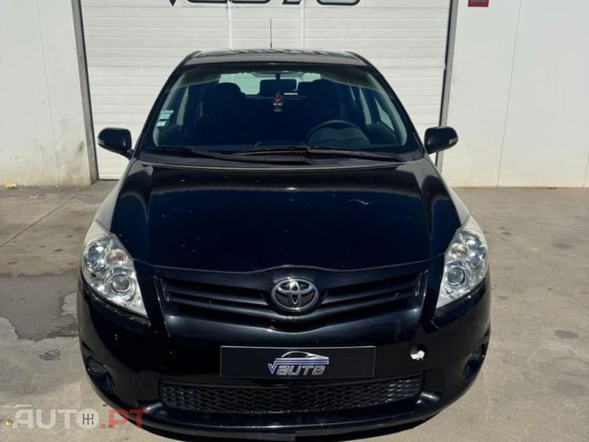 Toyota Auris 1.4 D-4D AC