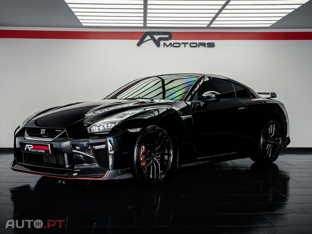 Nissan GT-R 3.8 V6 Track Edition by Nismo