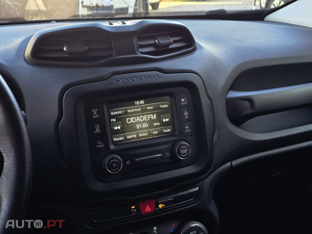 Jeep Renegade 1.6 MJD Night Eagle