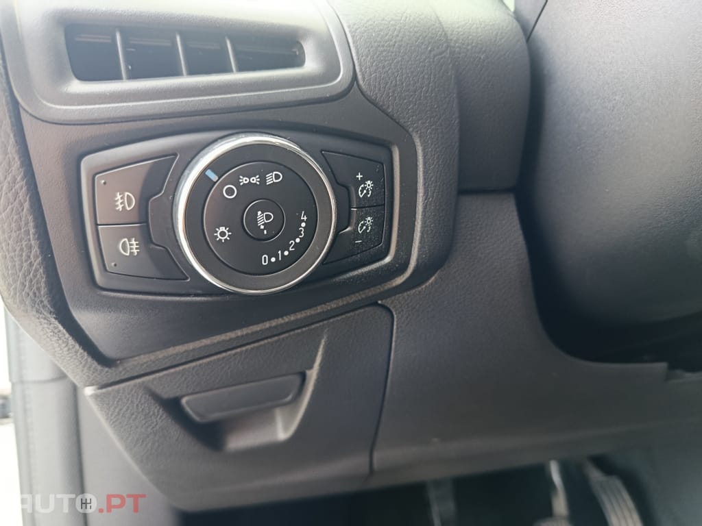 Ford Focus SW 1.6 TDCi Titanium
