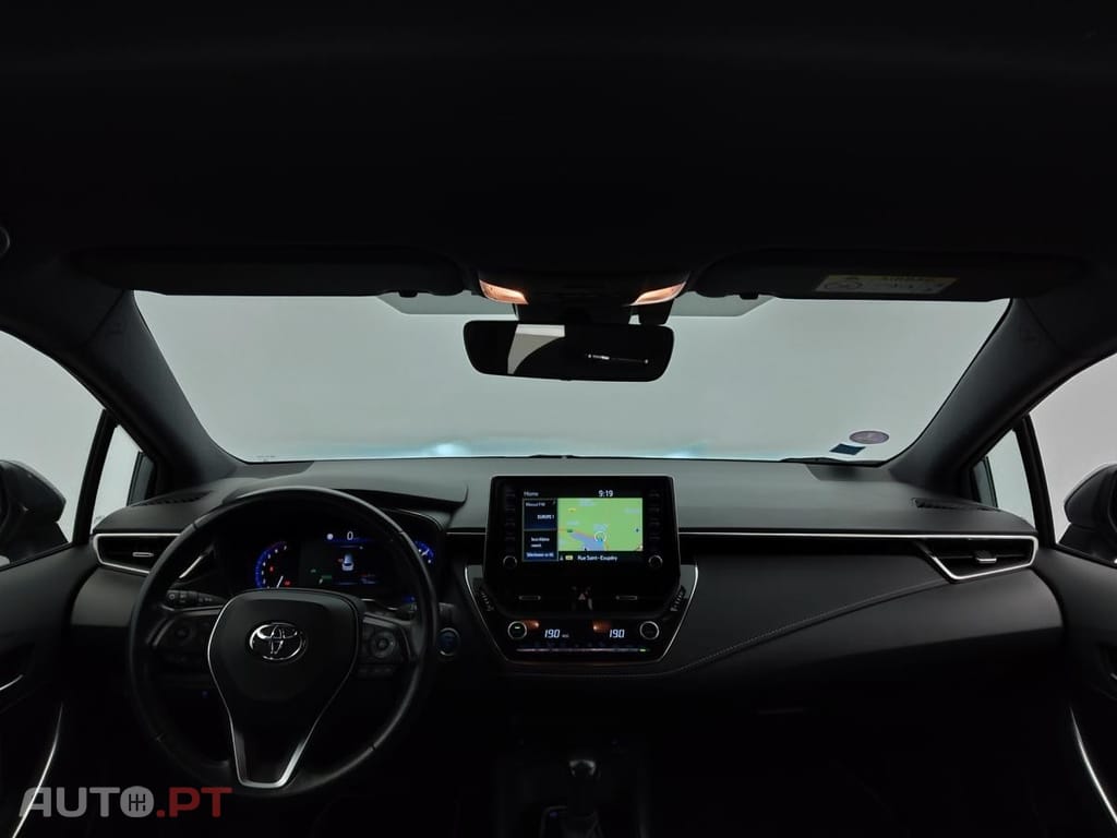 Toyota Corolla Touring Sports 1.8 Hybrid Dynamic Business