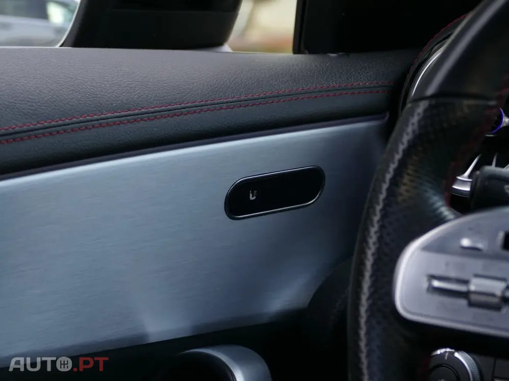 Mercedes-Benz CLA 250 e Shooting Brake AMG Line