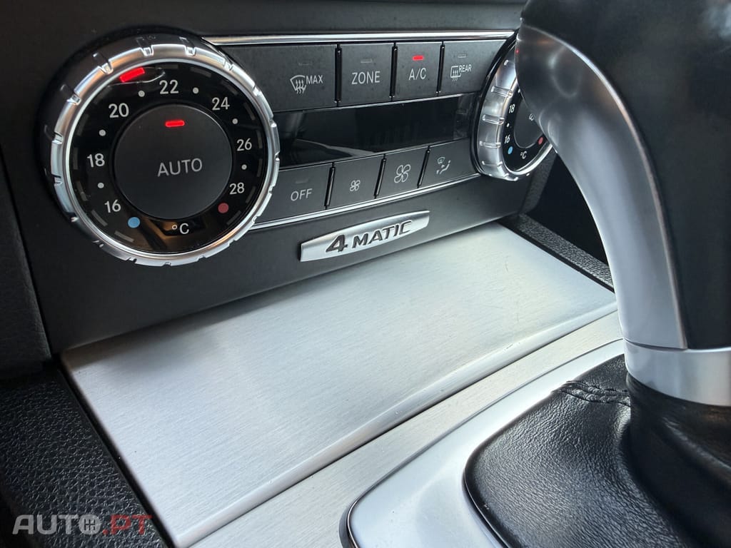 Mercedes-Benz C 250 C 250 CDI 4MATIC AMG-Line