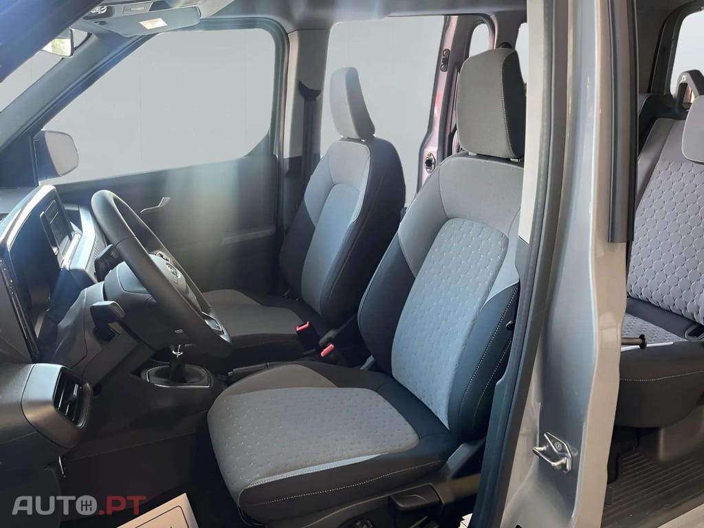 Ford Tourneo 1.0 EcoBoost Titanium