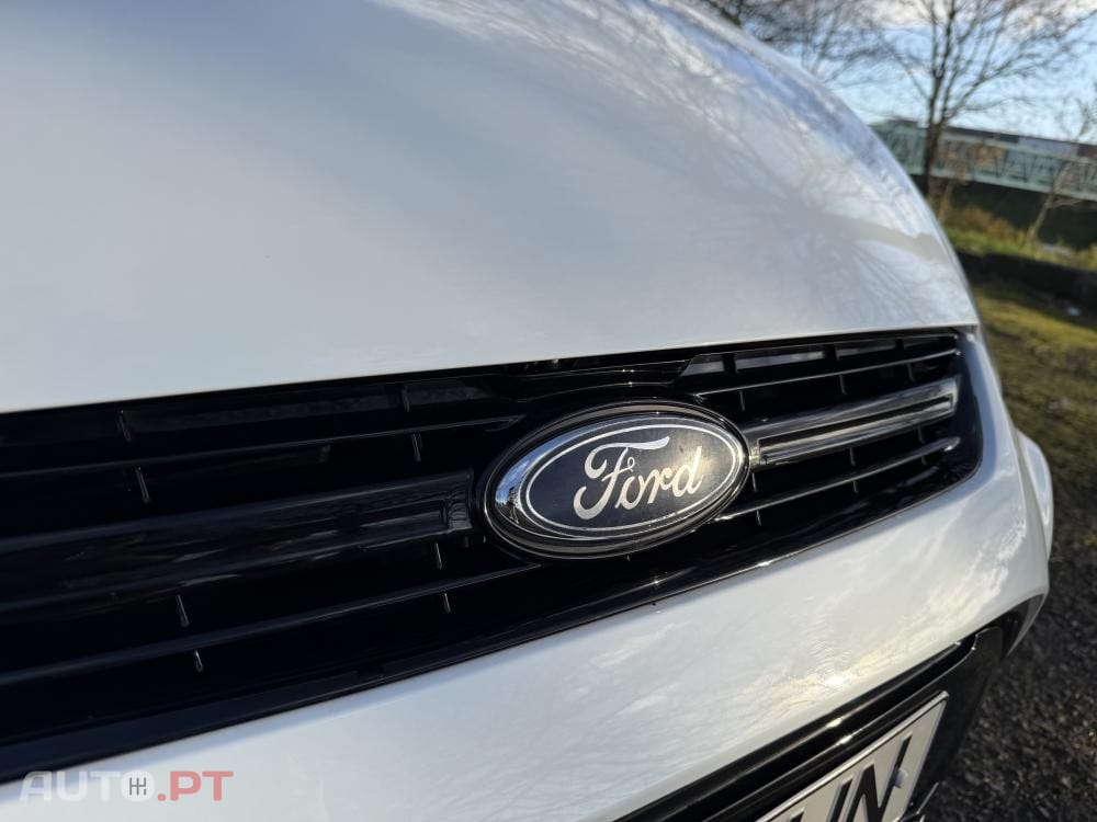 Ford S-Max 2.0 TDCi Titanium Powershift
