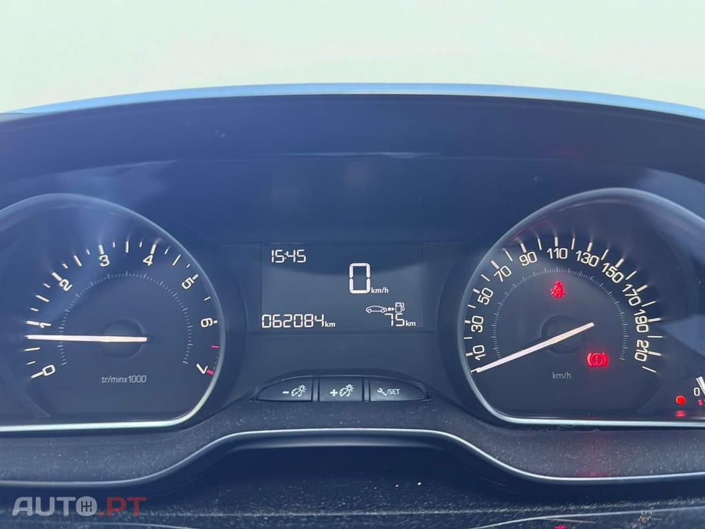 Peugeot 208 1.2 PureTech Style