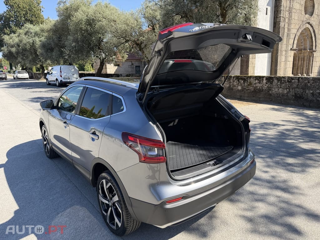 Nissan Qashqai 1.5 dCi N-Connecta