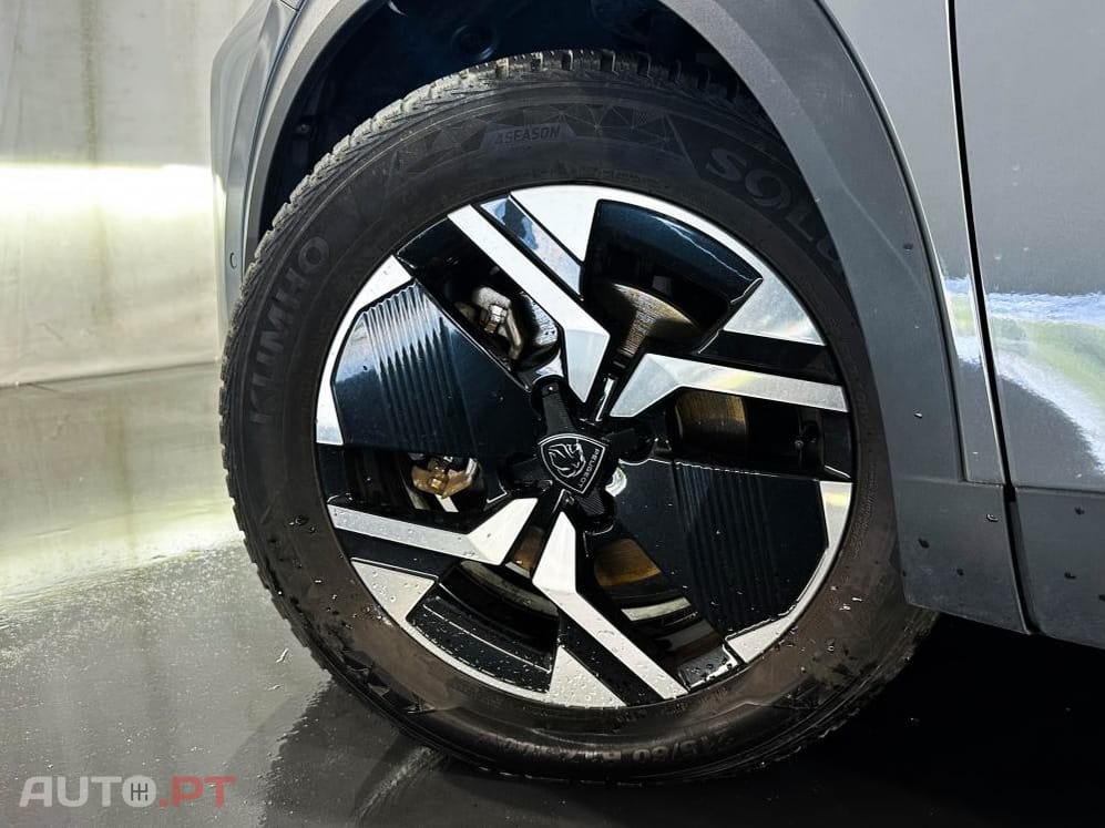 Peugeot E-2008 54 kWh GT