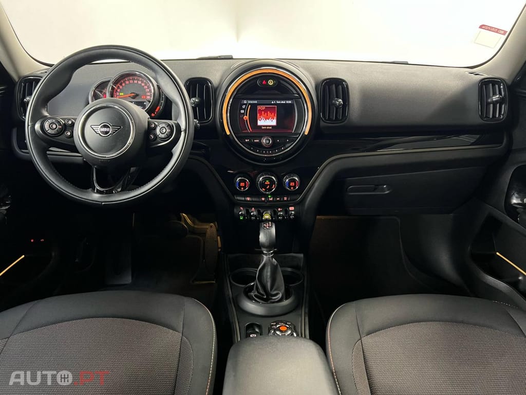 MINI Countryman Cooper S E ALL4 Auto — fotografia 12