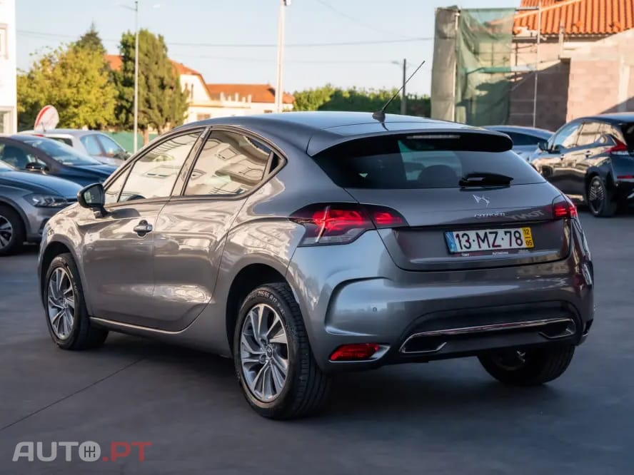 Citroen DS4 1.6 e-HDi So Chic CMP6