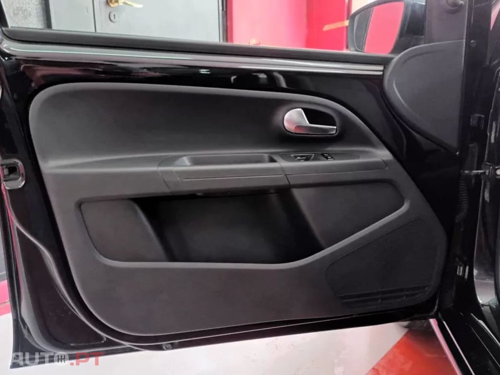 Volkswagen Up! 1.0 BlueMotion Move