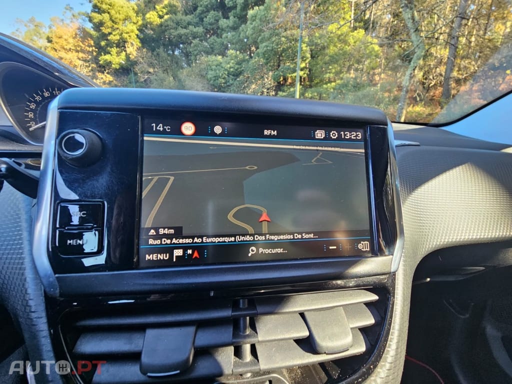 Peugeot 208 1.6 BlueHDi Allure