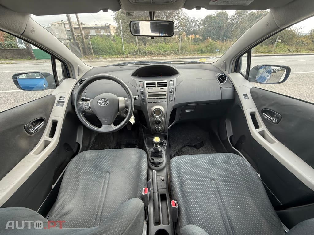 Toyota Yaris 1.4 D-4D AC Manual