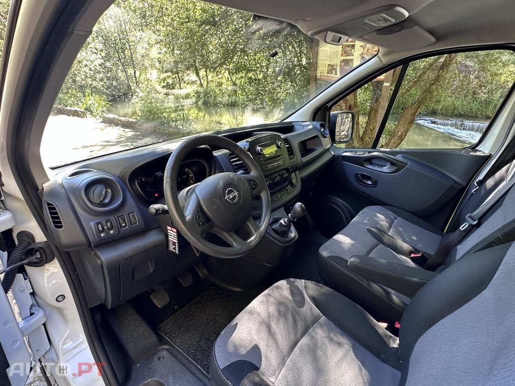 Opel Vivaro 1.6 CDTi L1H1 2.7T