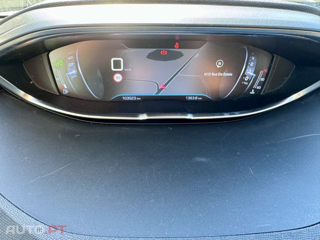 Peugeot 3008 BlueHDi 130 Stop & Start Crossway
