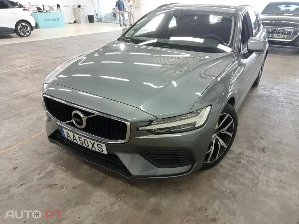 Volvo V60 2.0 T8 AWD TE Momentum