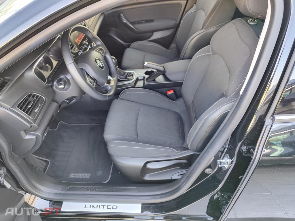 Renault Mégane 1.3 TCe Limited J17