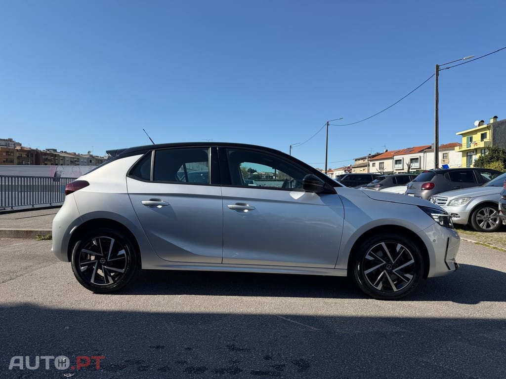 Opel Corsa 1.2 T GS