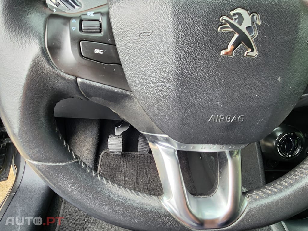 Peugeot 208 1.2 VTi Active