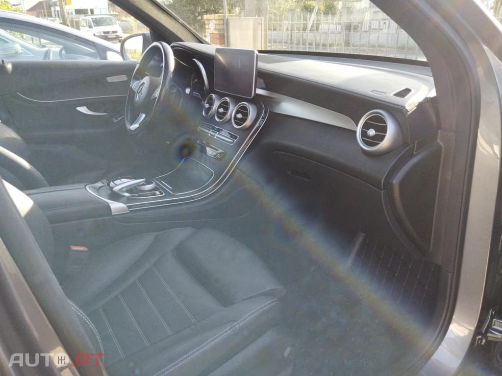 Mercedes-Benz CLC 250 250d 4MATIC