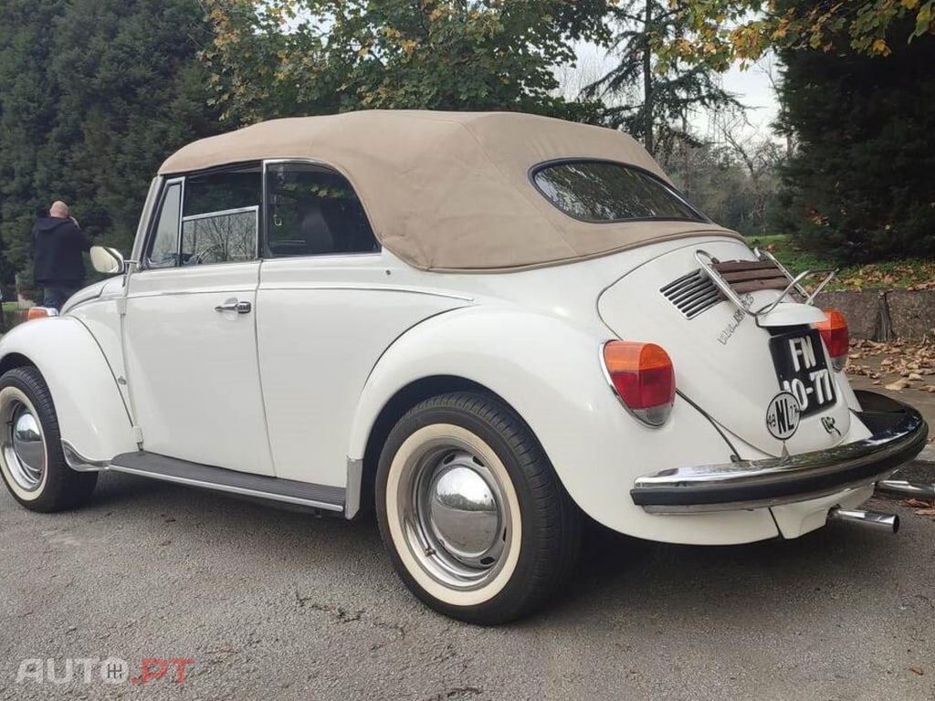 Volkswagen 1300 Karmann Cabriolet