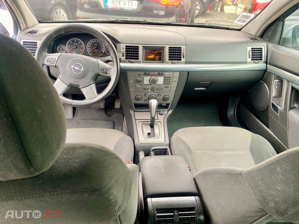 Opel Vectra Caravan 1.9 CDTi Cosmo Aut