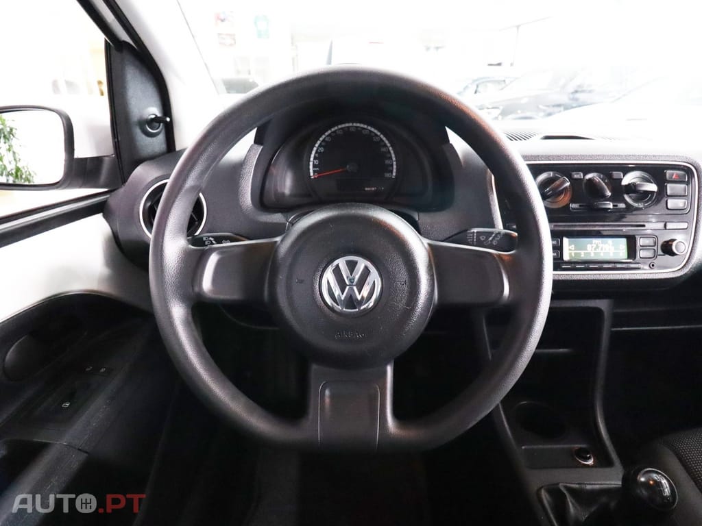 Volkswagen Up! 1.0 Take