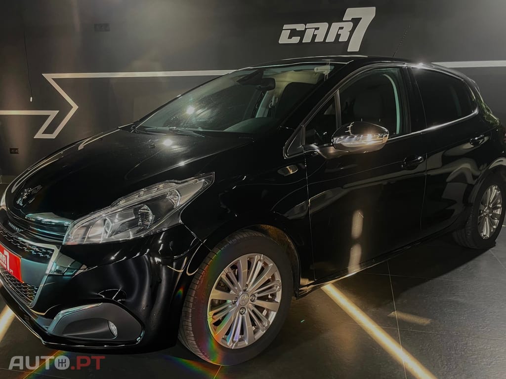 Peugeot 208 PureTech 82 Start & Stop Allure
