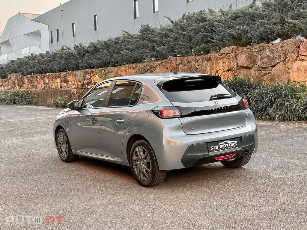 Peugeot 208 PureTech 100 Style