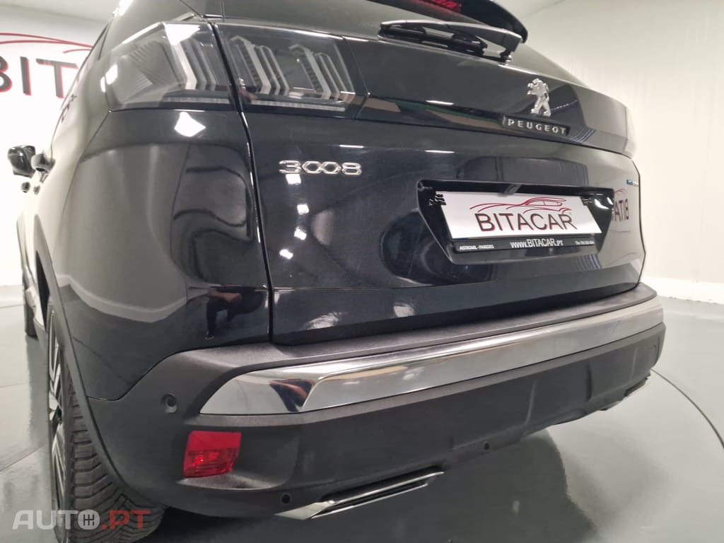 Peugeot 3008 1.6 Hybrid4 GT Line e-EAT8
