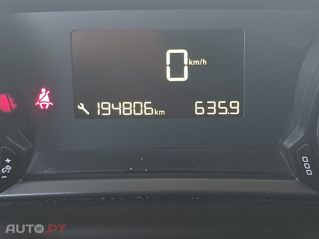 Peugeot 308 SW 1.6 BluHdi